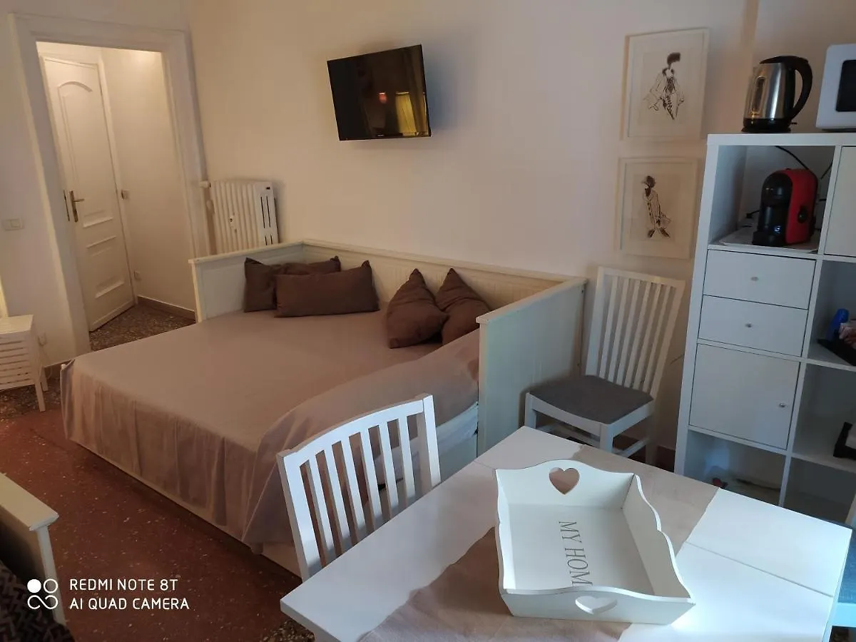 Daire Al 171 Family Suite Studio 1-4P Roma